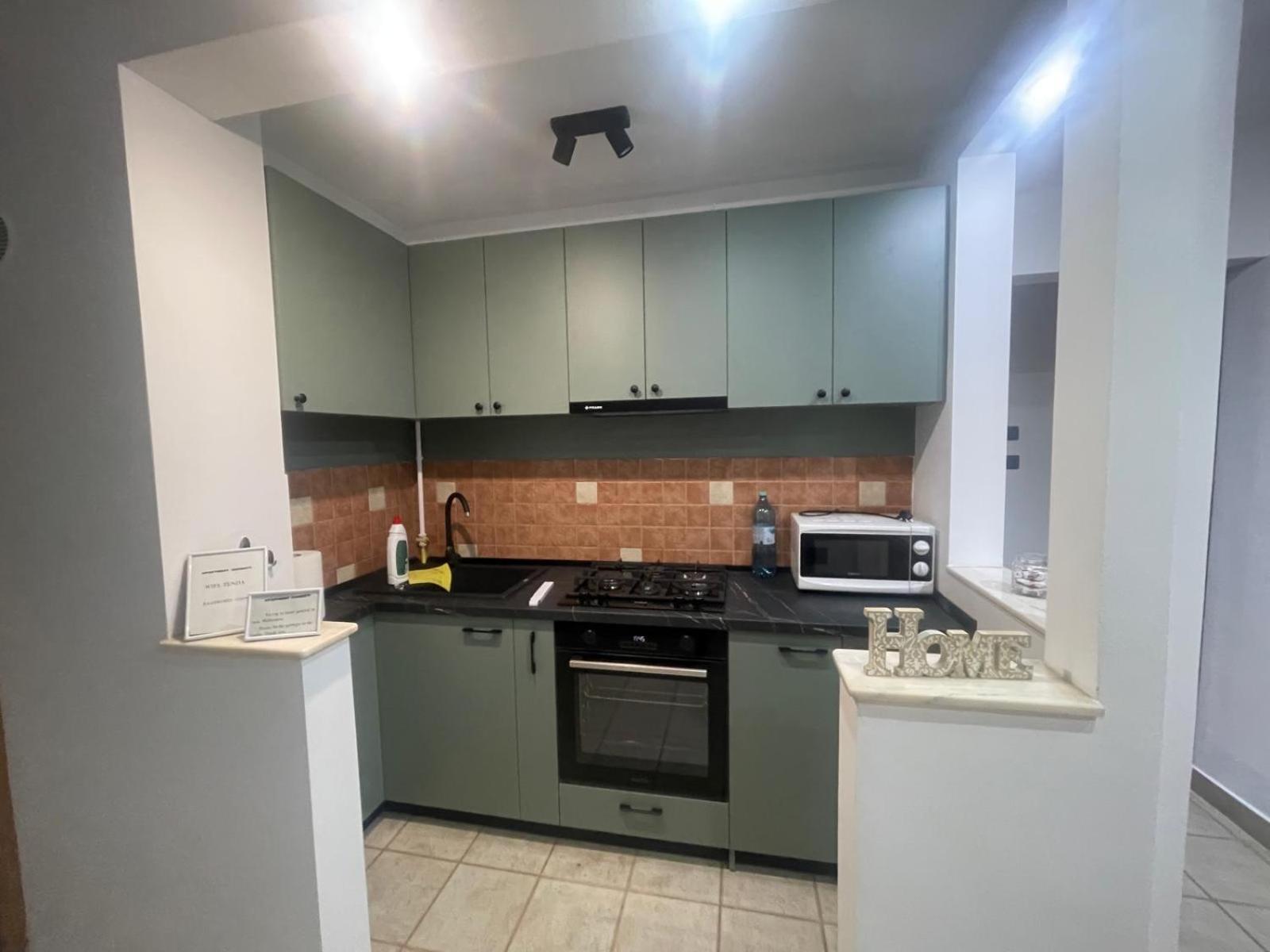 Apartament Zărneşti Exterior foto